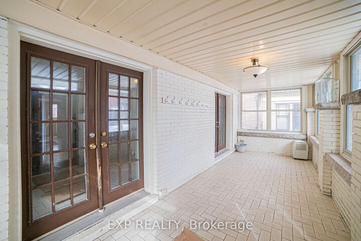 Photo de la propriété:  52 Proctor Boulevard Main  ON L8M 2M4 
