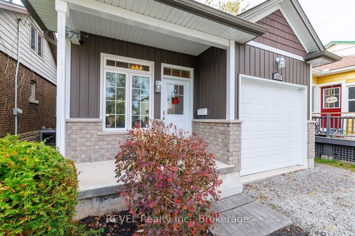 Property Photo: 115 Oakland Avenue ON L3C 2B9