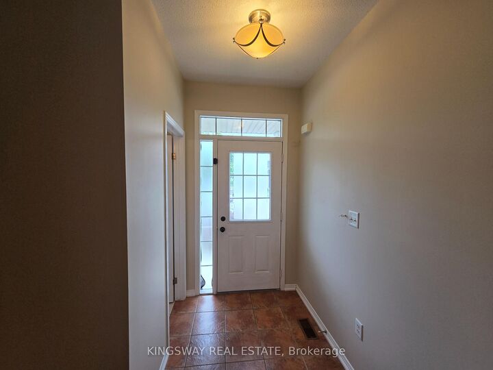 Property Photo:  28 Tidemore Heights  ON L8E 0B7 