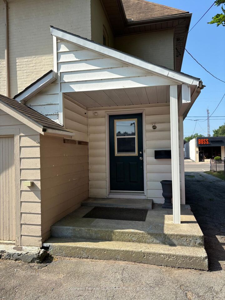 Property Photo:  89 Church Street W Unit A  ON N4B 1V9 