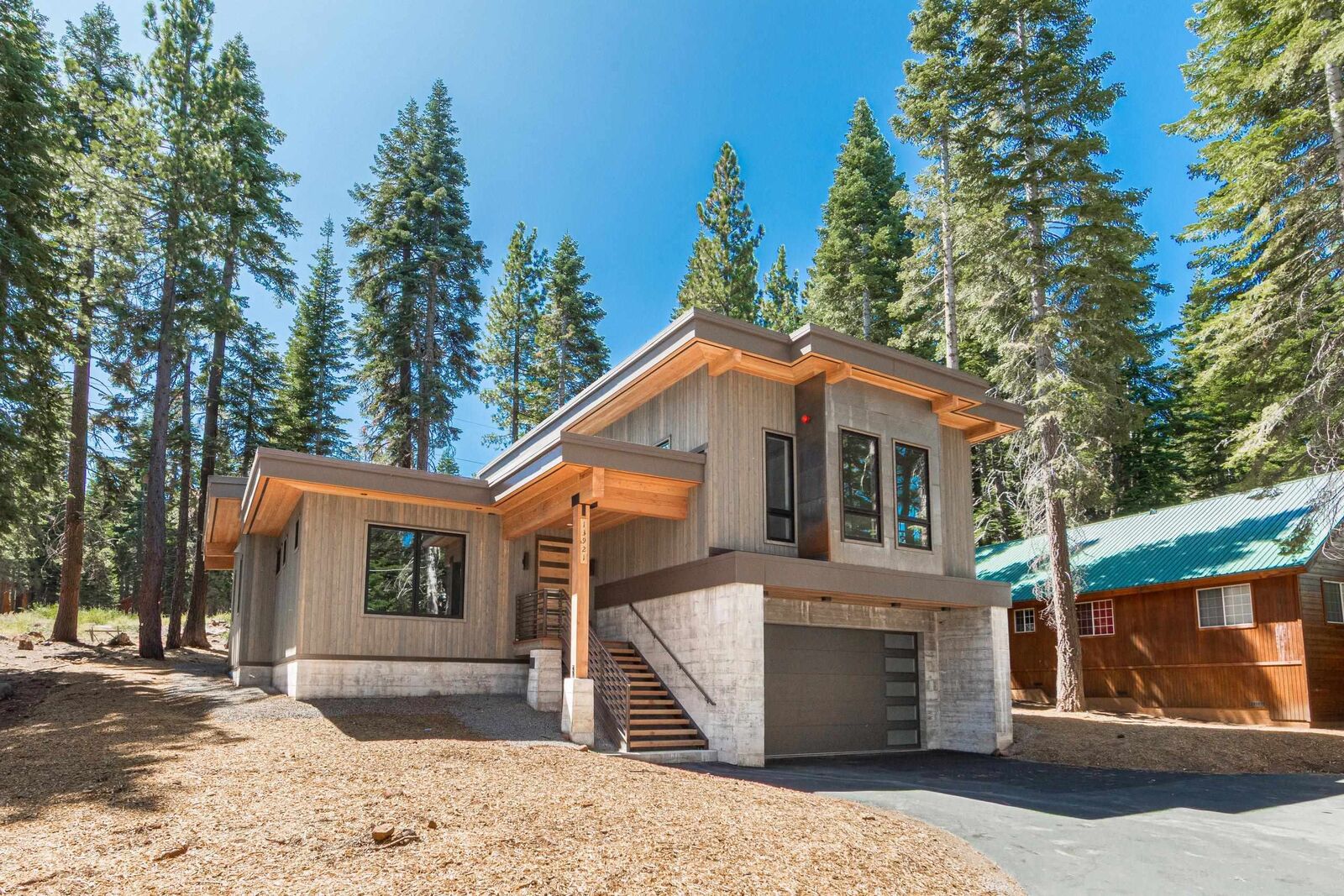 Property Photo:  13921 Copenhagen Drive  CA 96161 