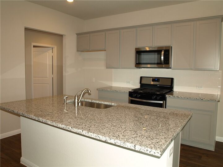 Property Photo:  301 Hamilton Pool Lane  TX 78602 