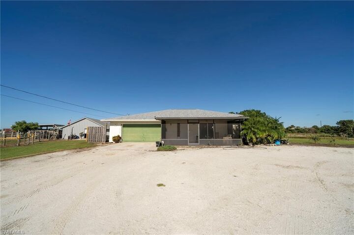 Property Photo: 17331 Perry Ranch Rd FL 33917
