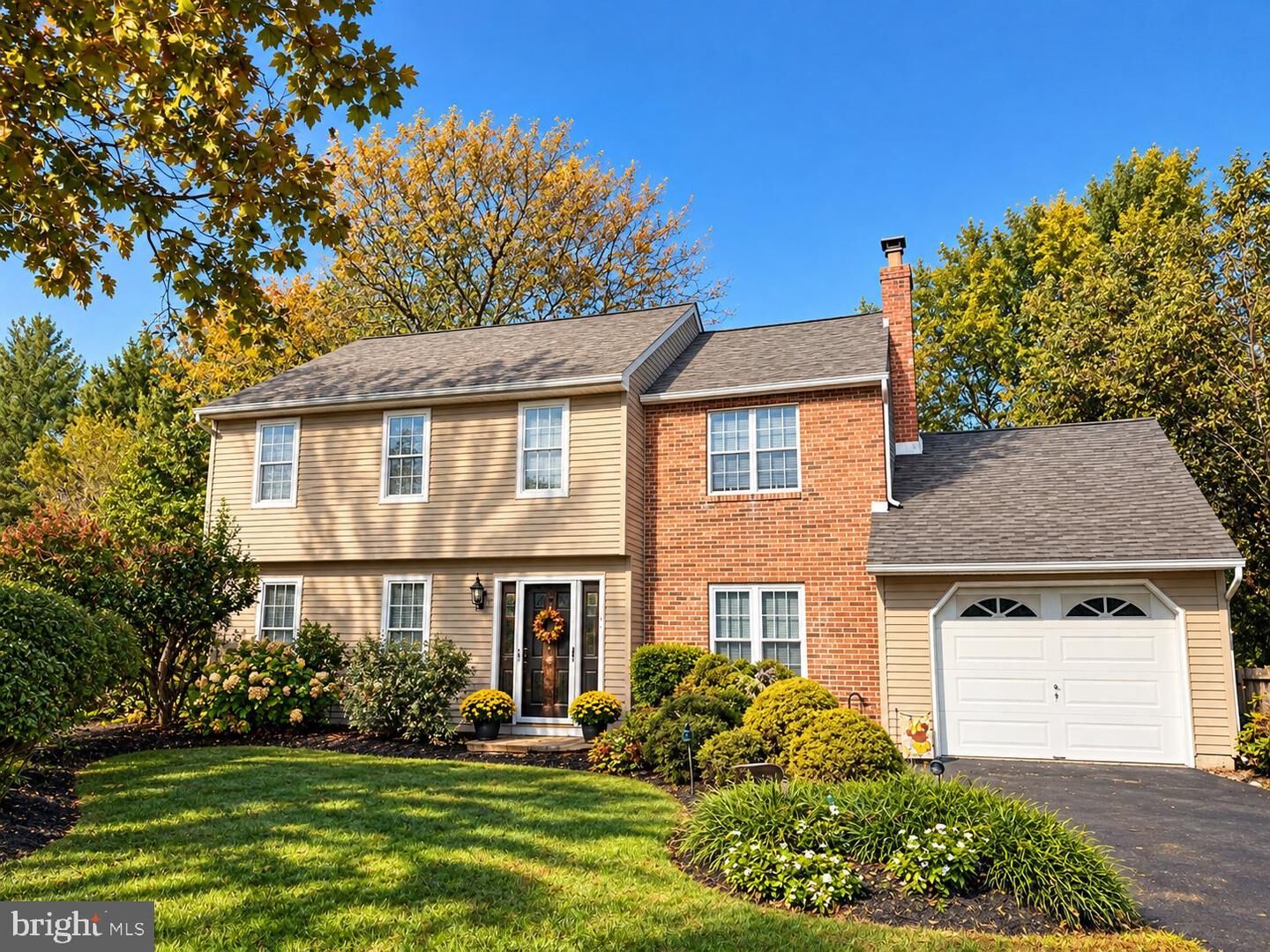 Property Photo:  7 Andover Place  PA 18940 