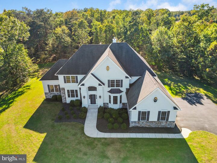 Property Photo:  56 Oxford Circle  NJ 08088 