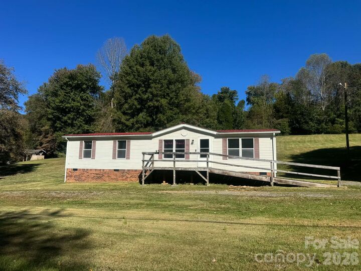 Property Photo:  256 Brookfall Dairy Road  NC 28621 