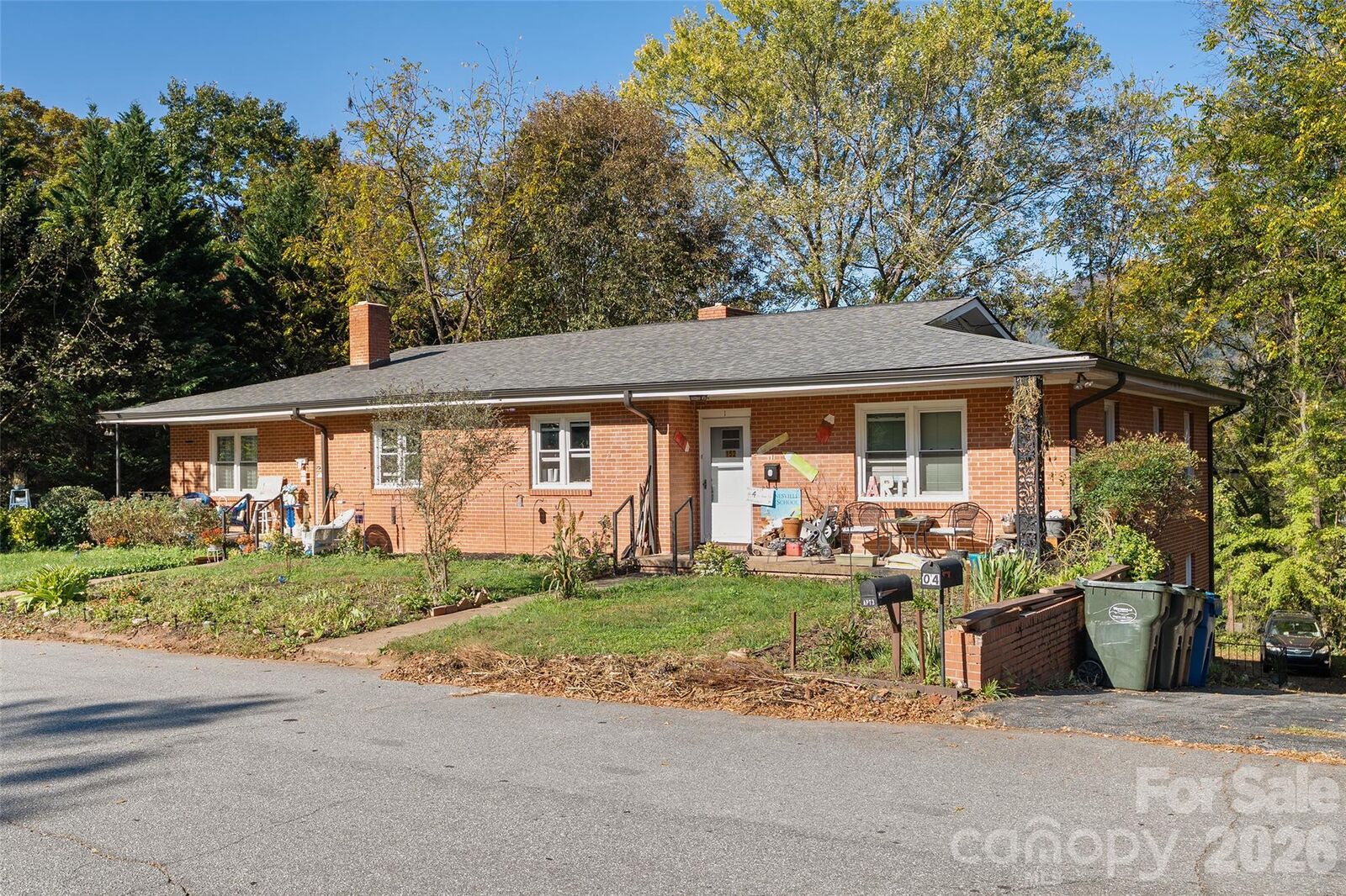 Property Photo:  152 Tate Street  NC 28786 