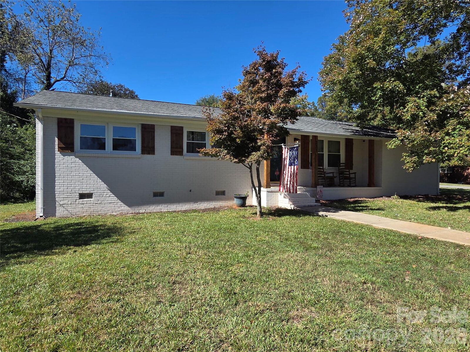 Property Photo:  231 Oaklawn Drive  NC 28098 