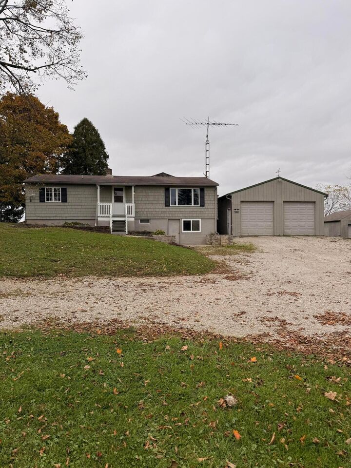 Property Photo: 6290 County Road 20 OH 43338