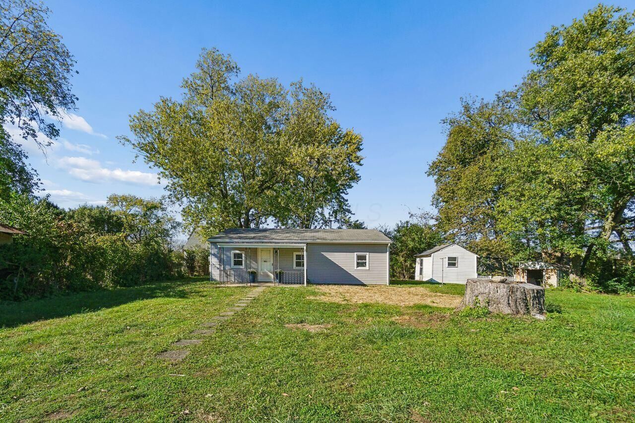 Property Photo:  8980 1st Street  OH 43146 