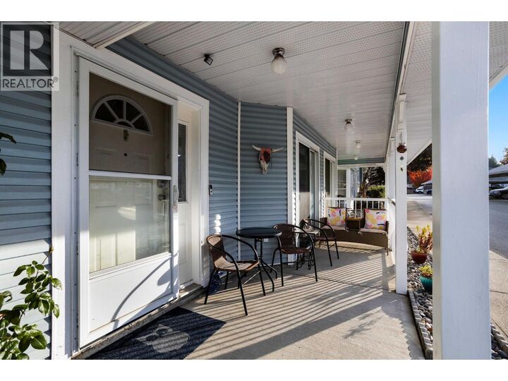 Property Photo: 20554 118 Avenue 44 BC V2X 0S3