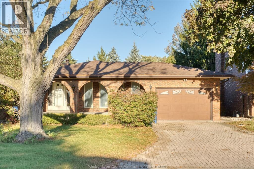 Property Photo:  2880 St. Clair Avenue  ON N9E 4B4 