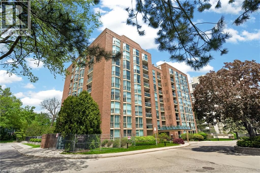 Property Photo: 1225 North Shore Boulevard East 510 ON L7S 1Z6