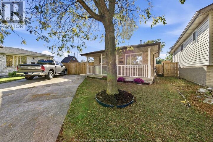 Property Photo:  3981 Bliss Road  ON N8W 3C5 
