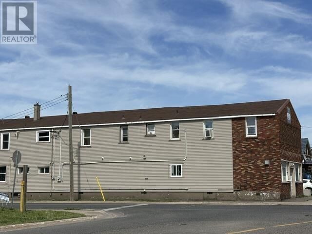 Property Photo:  254 Wallace Ter  ON P6C 1K7 
