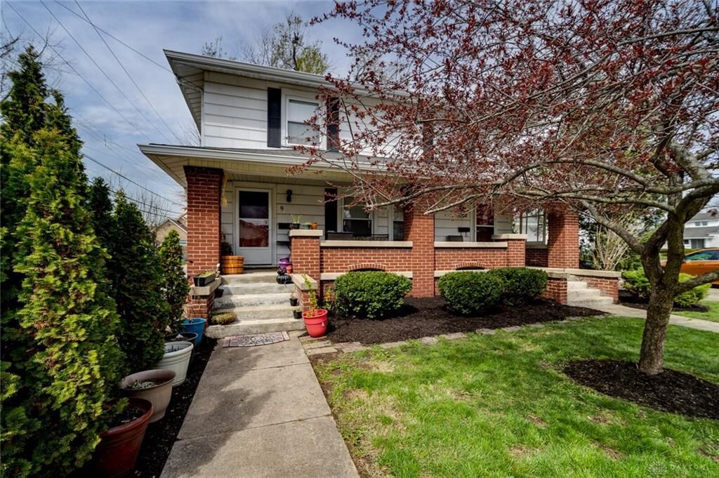 Property Photo:  7-9 S Maple Avenue 9  OH 45324 