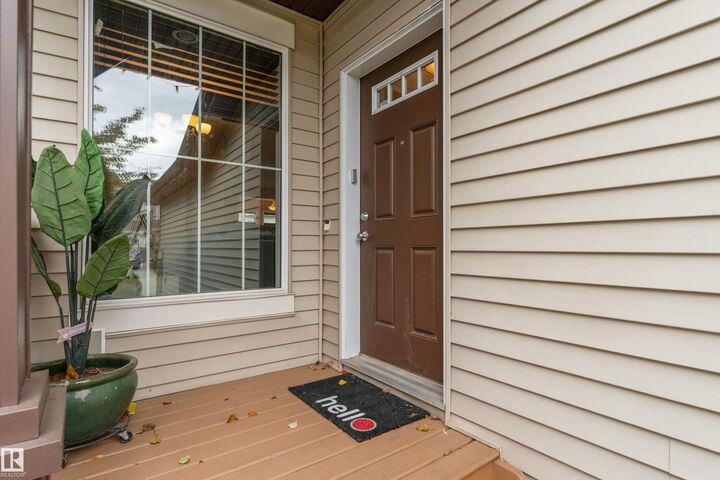 Property Photo:  1710 63A Street SW  AB T6X 0R8 
