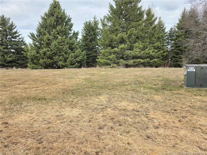 Property Photo:  24 Suffolk 13  NB E1B 4K6 