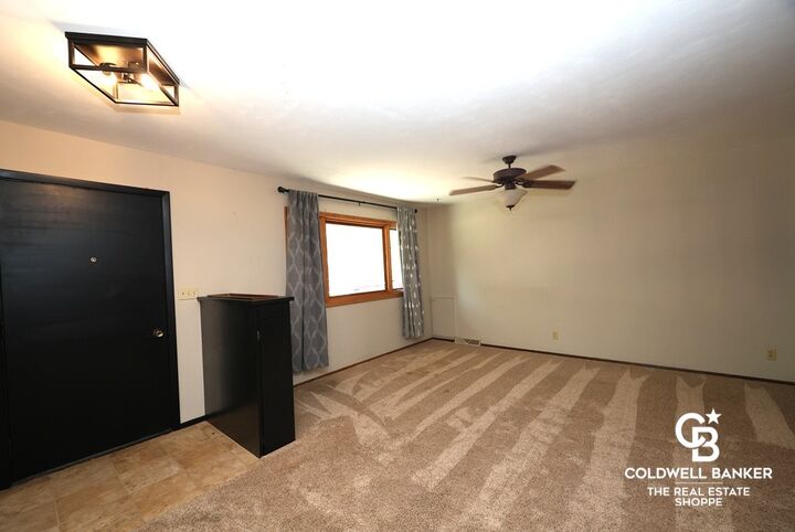 Property Photo:  704 Madison Street  KS 67871 