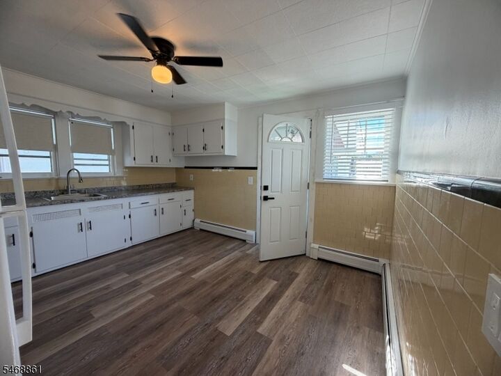 Property Photo:  123 Hadley Ave 2  NJ 07011 