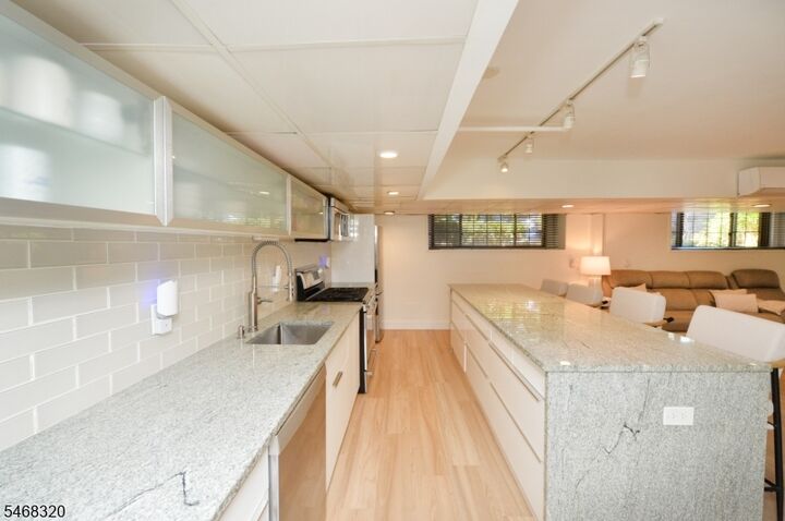 Property Photo:  1 Byrne Ln 11  NJ 07670 