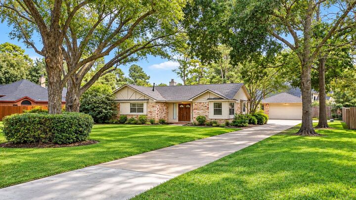 Property Photo: 12306 Adams Run Drive TX 77429
