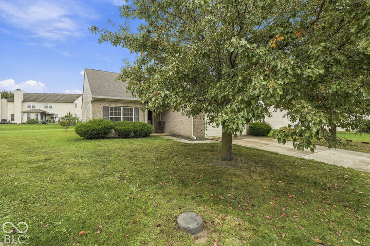Property Photo:  2349 Cole Wood Circle  IN 46239 
