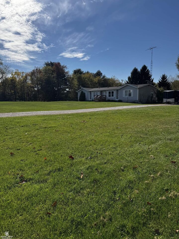 Property Photo:  6965 Sterling Road  MI 48097 