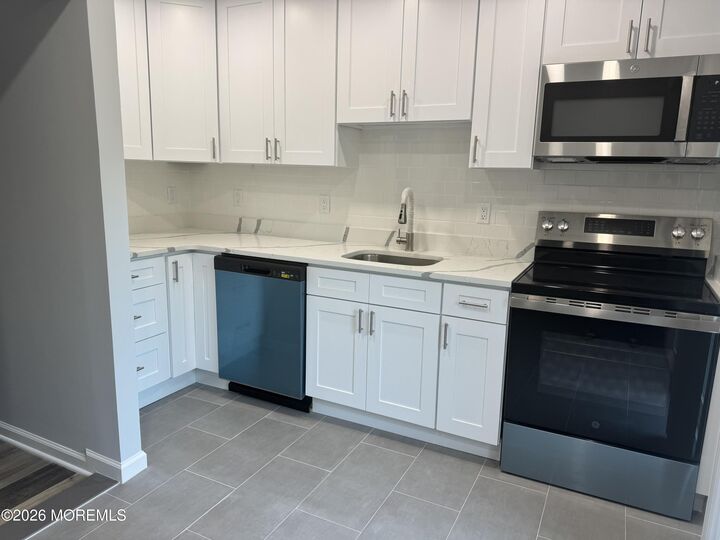 Property Photo:  96 East Avenue  NJ 07716 