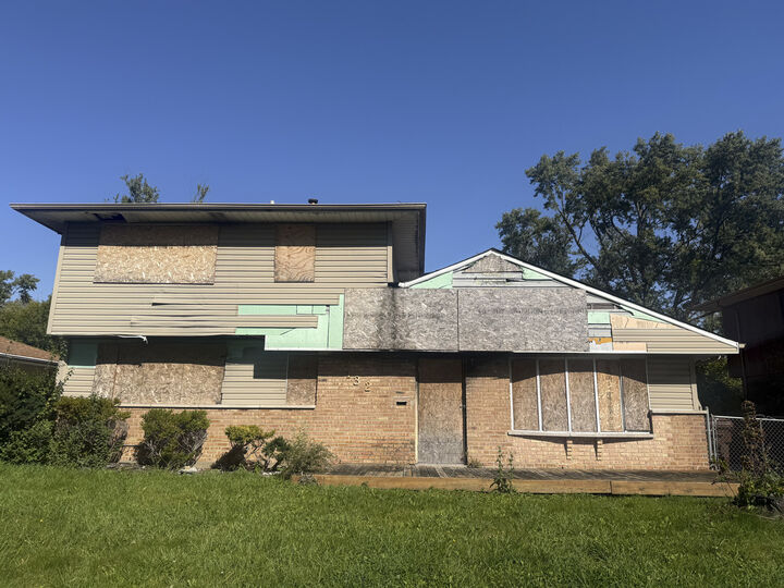 Property Photo:  132 Nauvoo Street  IL 60466 