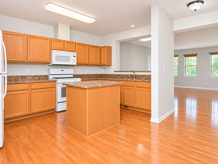 Property Photo:  4756 N Lamon Avenue  IL 60630 