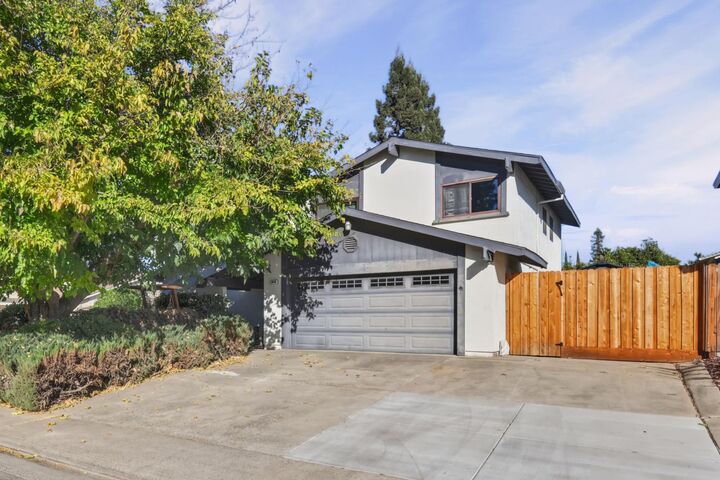 Property Photo:  9532 Bedington Way  CA 95827 