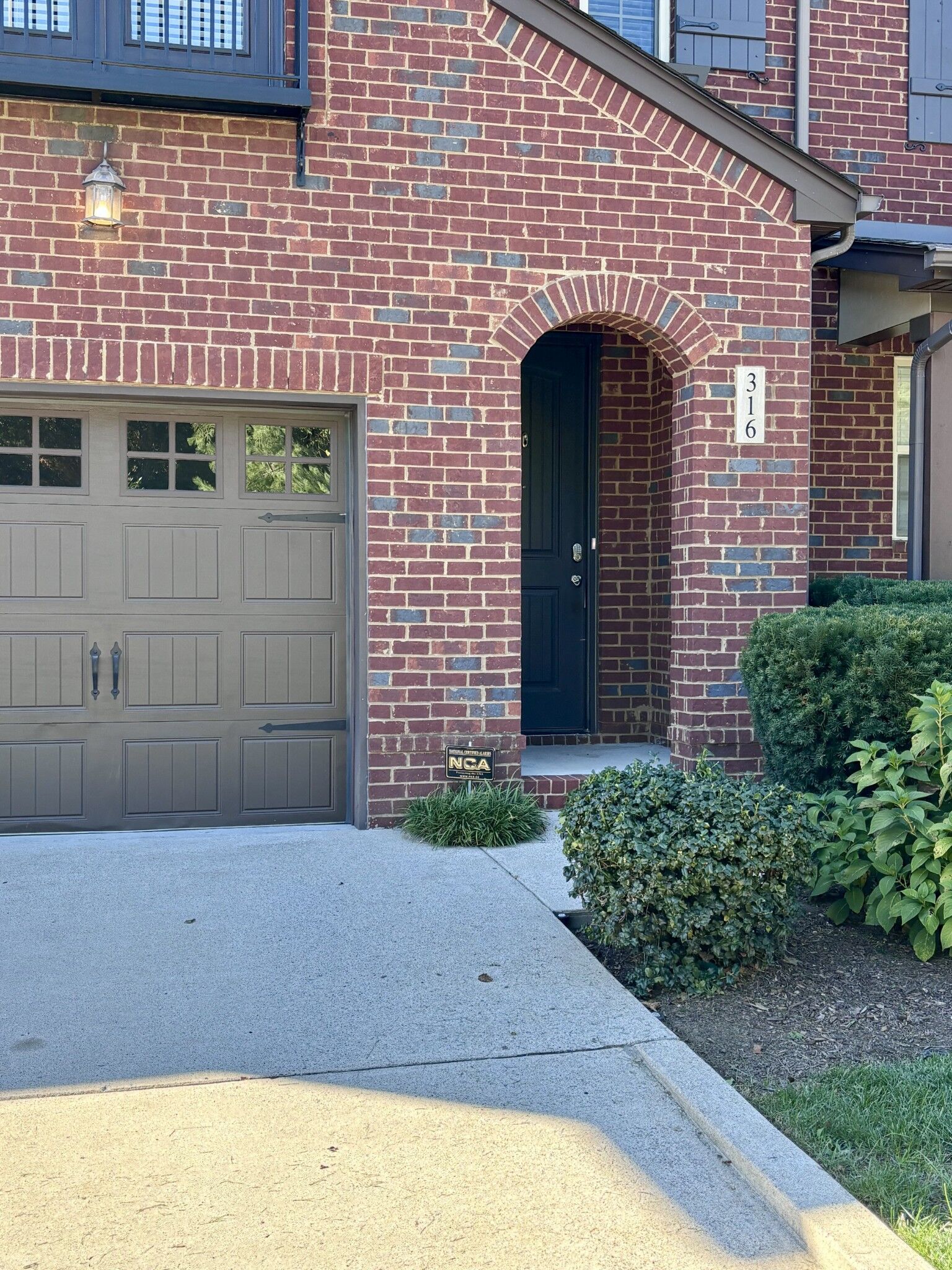 Property Photo:  316 Coronado Pvt Cir  TN 37075 