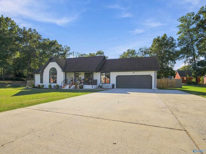 Property Photo:  1016 Birchwood Drive  AL 35769 