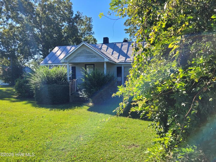 Property Photo:  1554 Nc 102 E  NC 28513 