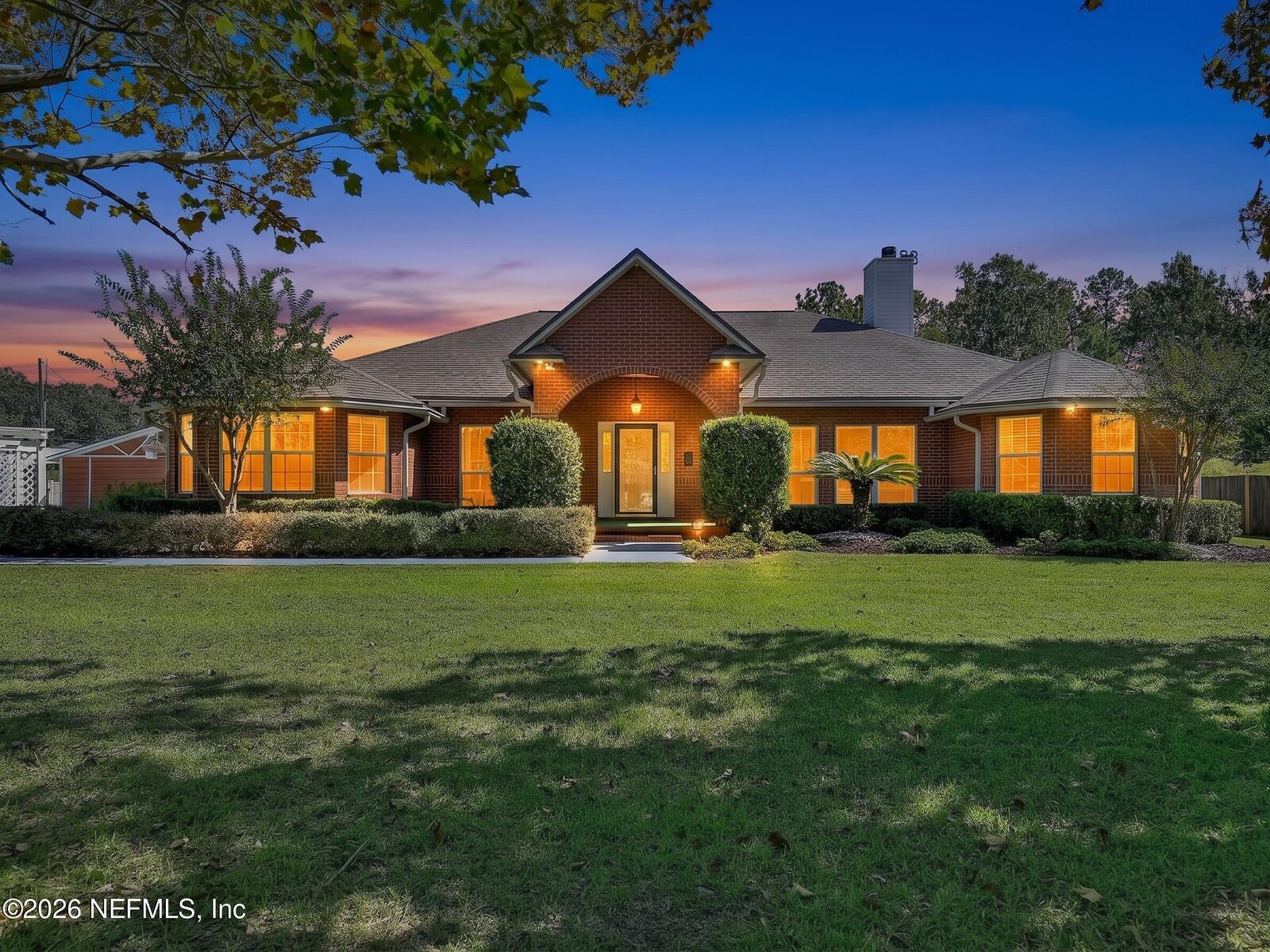 Property Photo: 1613 Chaffee Road S FL 32221