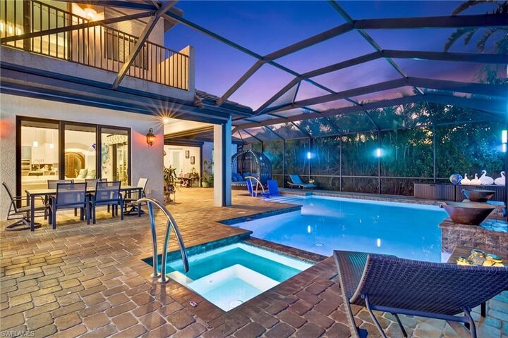 Property Photo:  2299 Somerset Pl  FL 34120 