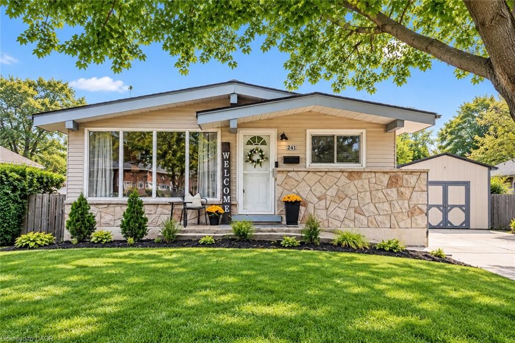 Property Photo:  241 Thorner Drive  ON L8V 2M6 