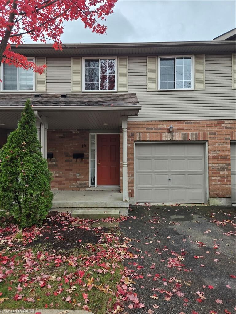 Property Photo: 120 Dudhope Avenue 16 ON N1R 4S1