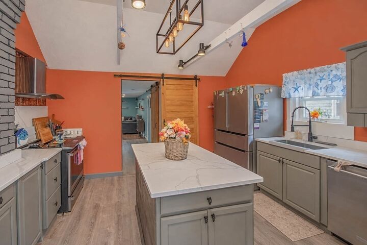 Property Photo: 21 Custer St MA 02370