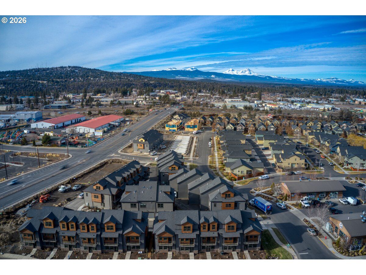 Property Photo:  20550 Empire Ave  OR 97701 
