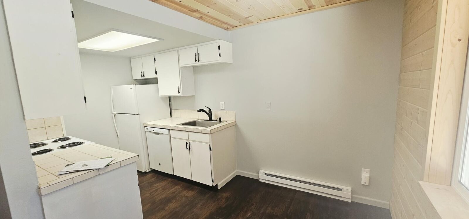 Property Photo: 7042 20th Avenue SE D WA 98503