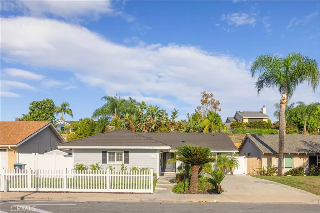 Property Photo: 26611 Avenida Deseo CA 92691