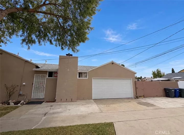 Property Photo:  5439 Hersholt  CA 90712 