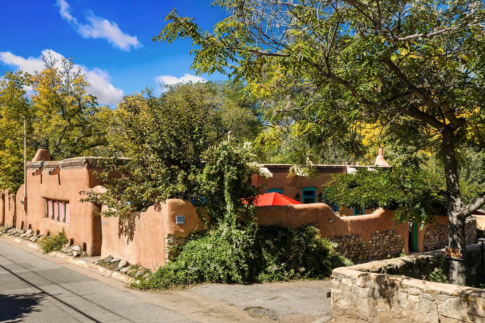 Property Photo: 907-909 Canyon Road NM 87501