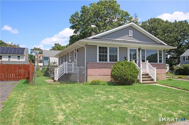 Property Photo: 43 Treadwell Street CT 06517