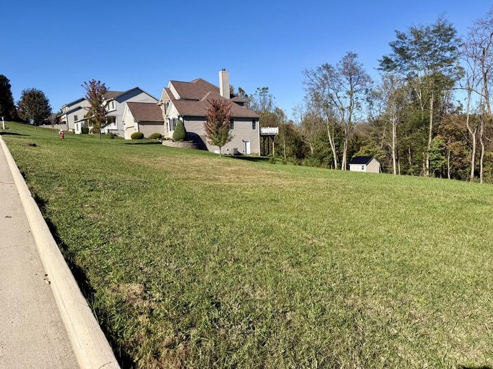Property Photo:  154 Applewood Drive  OH 45601 