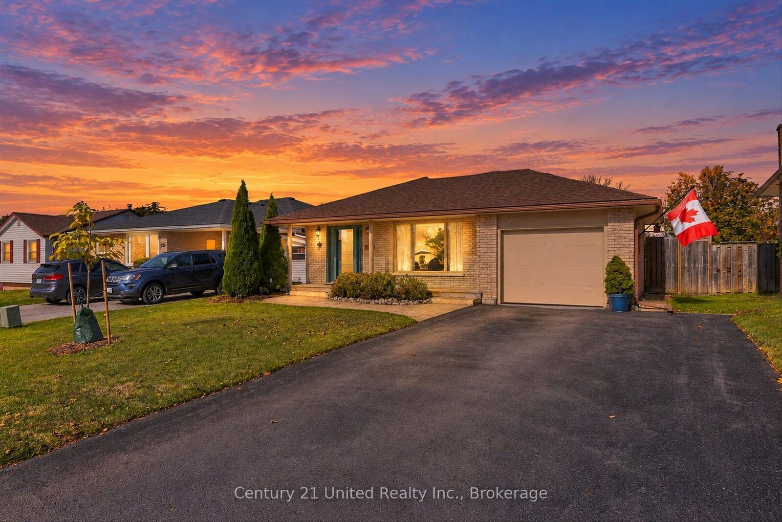 Property Photo:  898 Sydenham Road  ON K9J 1K2 
