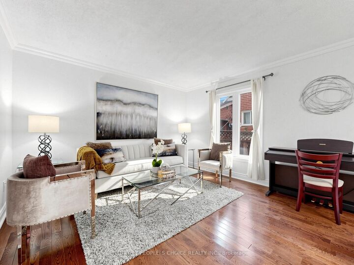 Property Photo:  6318 Camgreen Circle  ON L5N 4M7 