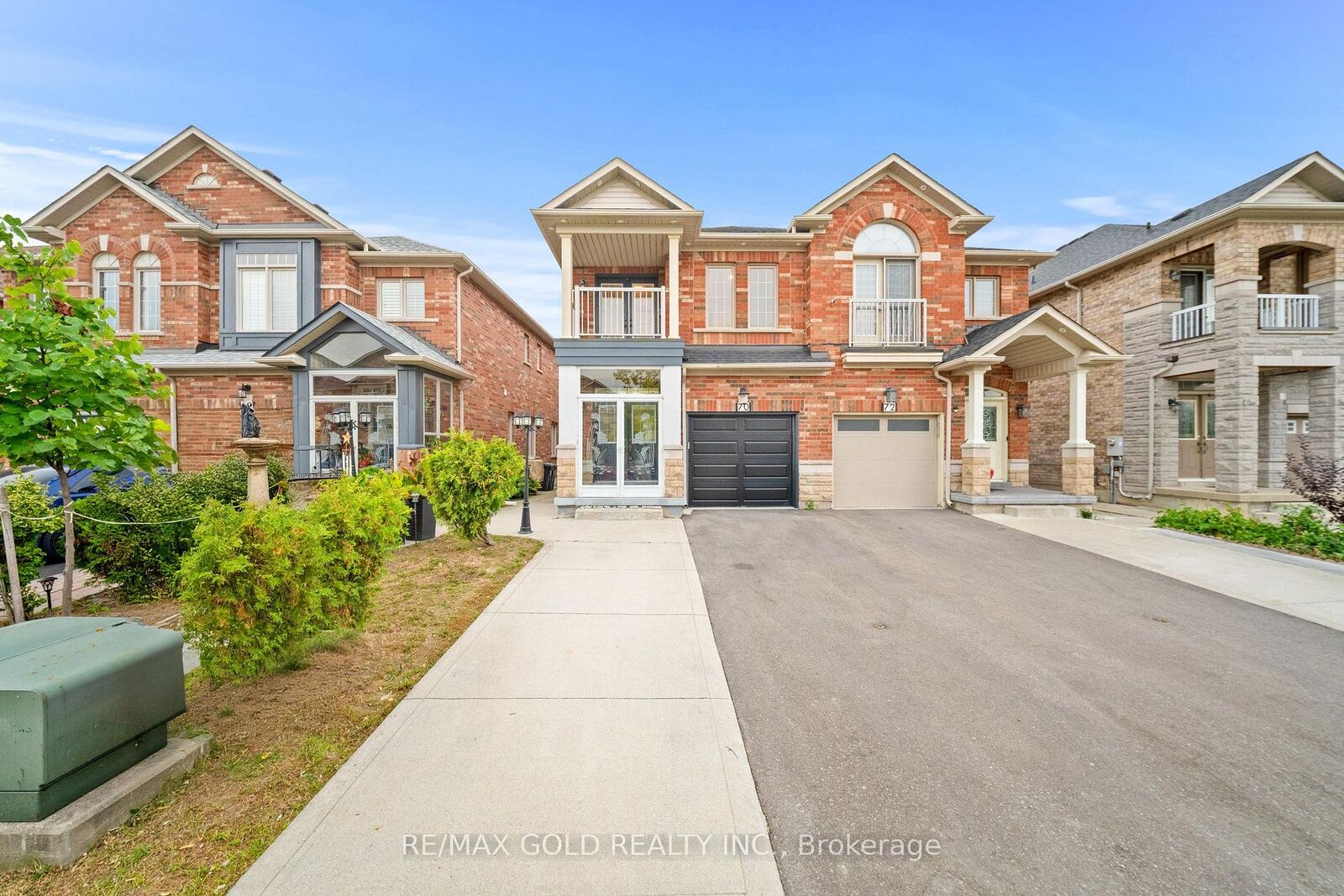 Photo de la propriété:  70 Crystalview Crescent  ON L6P 2S3 